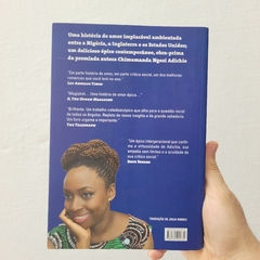 Americanah - Chimamanda Ngozi Adichie na internet