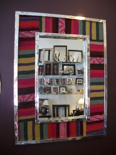 Espejo con marco de alpaca y manta de telar - Ambay