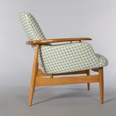 Charm Wood Chair (Pied de Poule) - comprar online