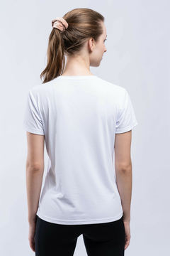 TRAVELER T-SHIRT - BRANCO - FEM - YARIPO - Loja Online | Moda consciente