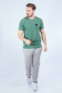 CAMISETA ESTAMPADA ARAUCÁRIA ALGODÃO ORGÂNICO - VERDE INTENSE - MASC