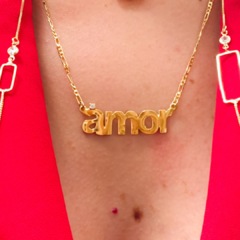 Colar 'AMOR' Banhado em Ouro 18K - comprar online