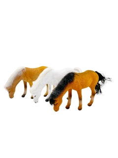 Caballos Potrillos Tomando Agua - comprar online