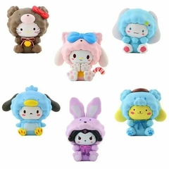 Figuras SANRIO COSPLAY OSITO coleccionables