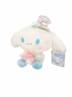 Peluche SANRIO Lolita 20cm en internet