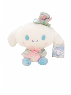 Peluche SANRIO Lolita 20cm - comprar online