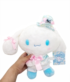 Peluche SANRIO Lolita 20cm