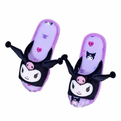 Pantuflas SANRIO verano en internet