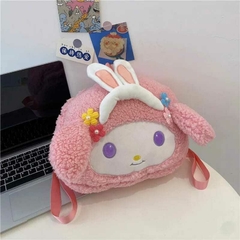 Mochila SANRIO Flores - comprar online