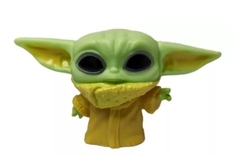 Funko Baby Yoda en internet