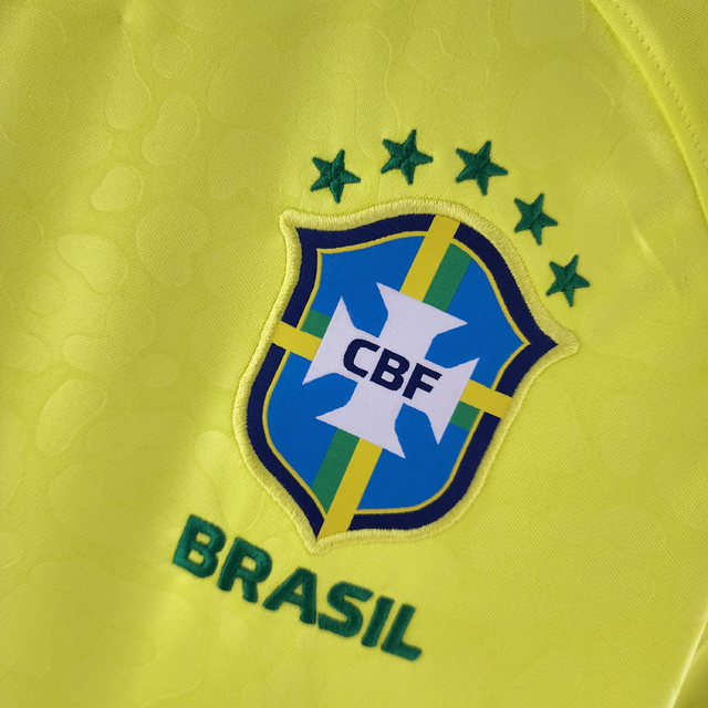 Camisa Seleção Brasil Home Copa do Mundo 2022 - Nike - Amarela