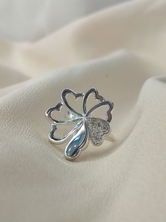 Anillo Línea Flower