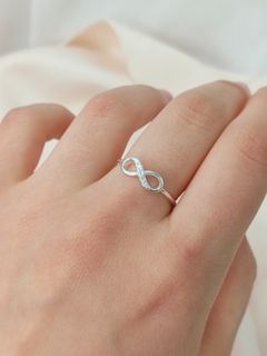 Anillo Línea Infinito