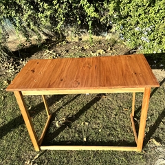 MESA DESMONTABLE