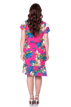 VESTIDO DE VISCOSE ESTAMPADA COM LESE - comprar online