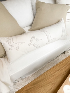 ALMOHADON AVE 70X30 - comprar online