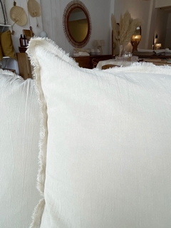 ALMOHADON GASA BEIGE 60X60 - comprar online