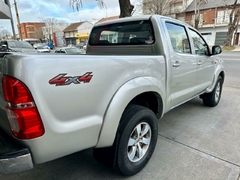 Toyota Hilux 3.0 D Sr 4x4 2014 - Roberto García Autos