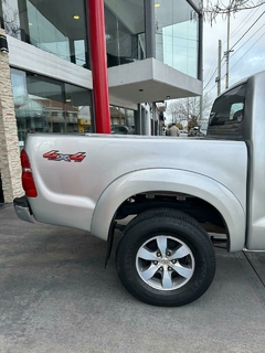 Toyota Hilux 3.0 D Sr 4x4 2014