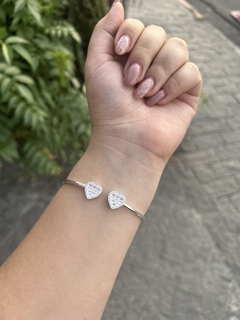 BRACELETE DOIS CORAÇÕES