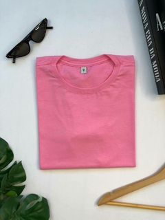 T-Shirt Básica - Rosa Chiclete - comprar online