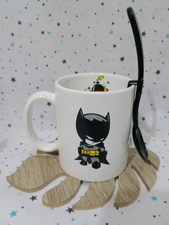 TAZA BATMAN MINI ( incluye cuchara)