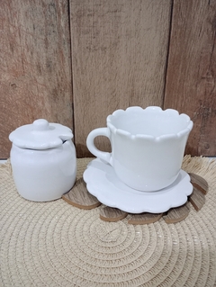 SET TAZA + AZÚCARERA VOLADO