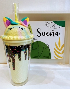 VASO CON TAPA UNICORNIO