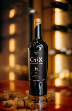 Vinho CH&X Edição Limitada 50 anos Cabernet Franc 750ml + Kit Especial (Caixa Especial + 2 Taças) - loja online