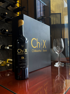 Vinho CH&X Edição Limitada 50 anos Cabernet Franc 750ml + Kit Diamante (Caixa Madeira + 2 Taças + Homenagem do Artista)