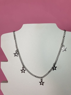 collar acero quirúrgico con estrellas