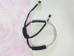 pulsera de hilo negro tejido con bolitas de ACERO BLANCO