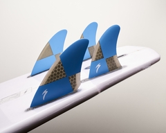 Quadriquilha Mayhen Retrô - Honeycomb - Encaixe similar Futures Fins - Super Fins Quilhas de Surf