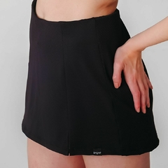 Saia-Shorts Copacabana Textura Preta - comprar online