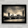 Quadro decorativo foto antiga de Londres em preto e branco .