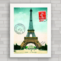 Quadro decorativo com cartão postal da torre Eiffel em Paris .