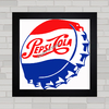 Quadro decorativo com tampinha da Pepsi cola .