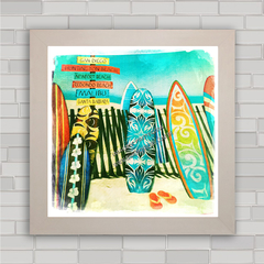 Quadro decorativo quiver de praia e surfe