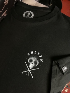 Remera Sullen "Calavera" - comprar online