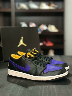 Jordan 1 Low "Dark Concord"