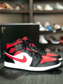 Jordan 1 Mid "Bred Toe"