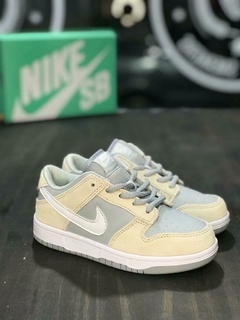 Nike SB Dunk Low "Summit White Wolf Grey" G5