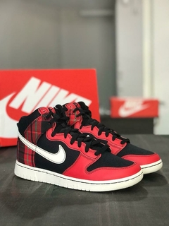 Nike SB Dunk Hi "Plaid Holiday Black Ivory Red White"