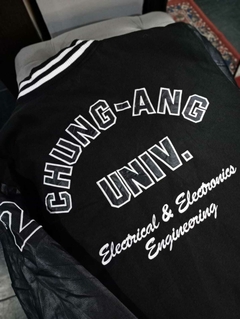 Imagen de Campera universitaria "Chung" Vintage