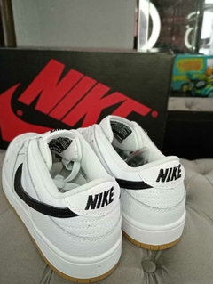 Nike SB Dunk Low "White Gum" G5 en internet