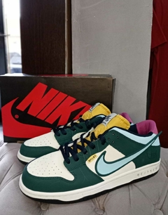 Nike SB Dunk Low "Caballeros del Zodiaco" G5