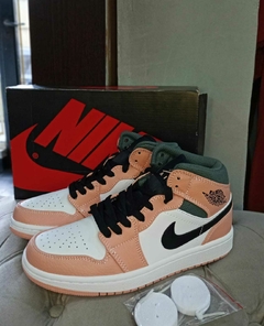 Jordan 1 Mid "Pink Quartz" G5