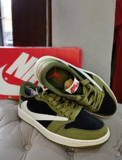 Jordan 1 Low "Black Olive" x Travis Scott G5 en internet