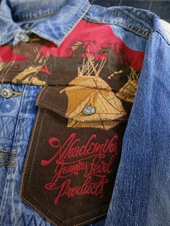 Campera "Akademiks" Vintage en internet