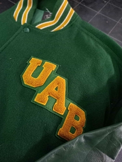 Campera Universitaria "UAB" Vintage - comprar online